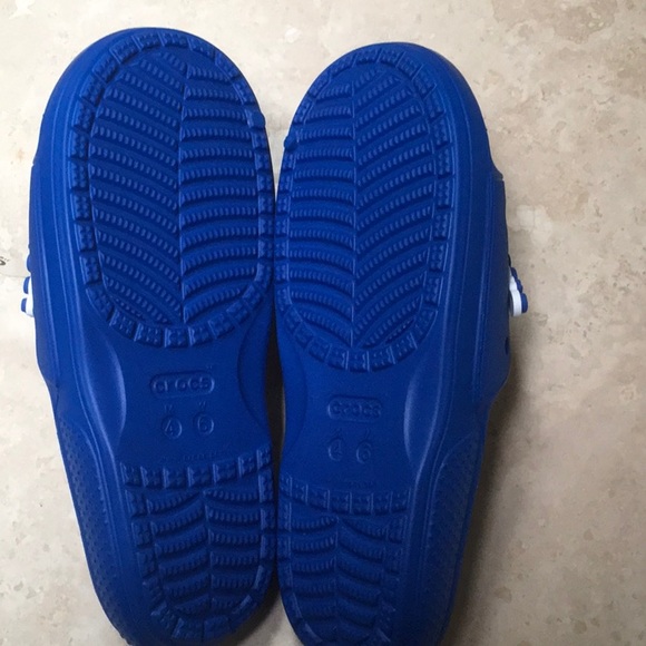 NWT Crocs. Cobalt Blue Slides. M4/W6 - Picture 2 of 2